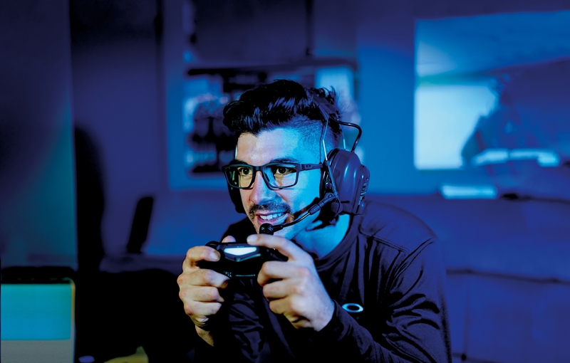 How Ultimate Gaming Glasses will help you gain EXP faster