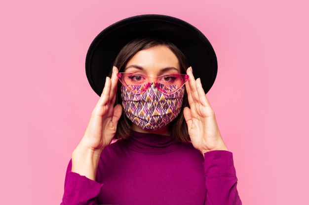 5 Easy ways to stop glasses-with-mask from fogging up